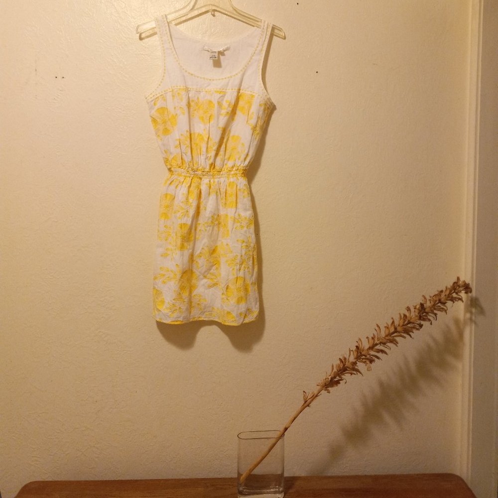 Yellow Floral Embroidered White Cotton Sundress Y2K 70s Retro Size S